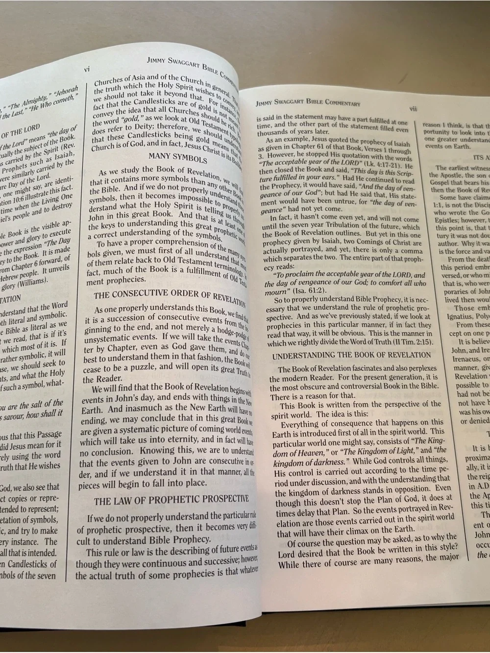 Jimmy Swaggart Bible Commentary - Revelation (Navy)